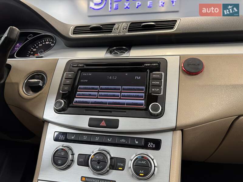 Купе Volkswagen CC / Passat CC 2013 в Києві