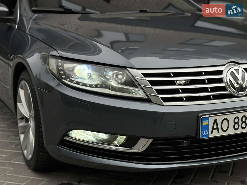 Купе Volkswagen CC / Passat CC 2012 в Ужгороді
