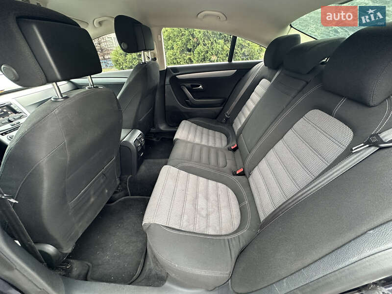 Купе Volkswagen CC / Passat CC 2012 в Дніпрі