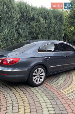 Купе Volkswagen CC / Passat CC 2011 в 