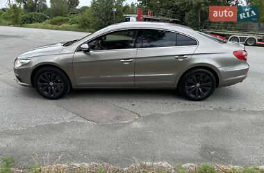 Купе Volkswagen CC / Passat CC 2011 в Києві
