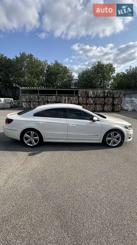 Купе Volkswagen CC / Passat CC 2013 в Львові