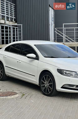 Купе Volkswagen CC / Passat CC 2013 в 