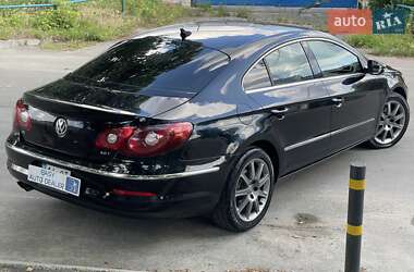 Купе Volkswagen CC / Passat CC 2011 в 