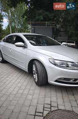 Купе Volkswagen CC / Passat CC 2013 в 