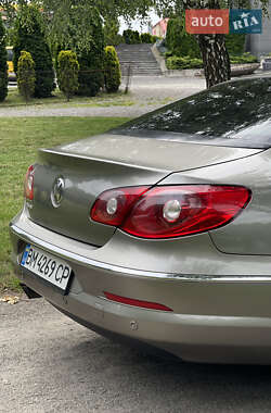 Купе Volkswagen CC / Passat CC 2008 в 