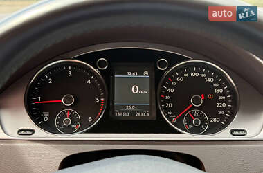 Купе Volkswagen CC / Passat CC 2012 в 