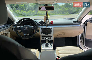 Купе Volkswagen CC / Passat CC 2012 в 