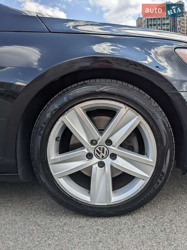 Купе Volkswagen CC / Passat CC 2014 в Киеве