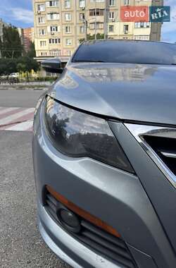 Купе Volkswagen CC / Passat CC 2011 в 