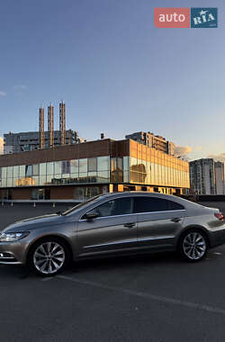 Купе Volkswagen CC / Passat CC 2015 в 
