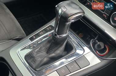 Купе Volkswagen CC / Passat CC 2009 в 