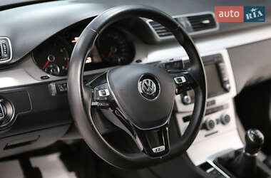 Купе Volkswagen CC / Passat CC 2012 в 