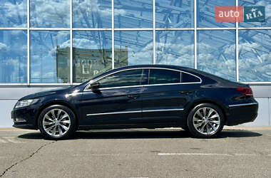 Купе Volkswagen CC / Passat CC 2012 в 