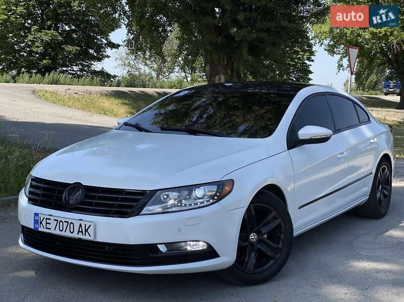 Купе Volkswagen CC / Passat CC 2014 в Дніпрі