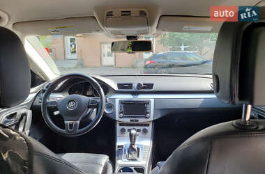 Купе Volkswagen CC / Passat CC 2012 в 