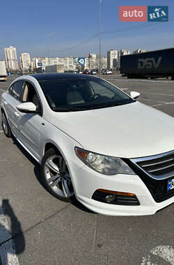 Купе Volkswagen CC / Passat CC 2011 в 