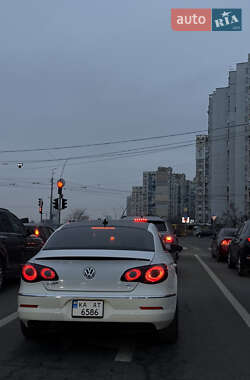 Купе Volkswagen CC / Passat CC 2011 в 