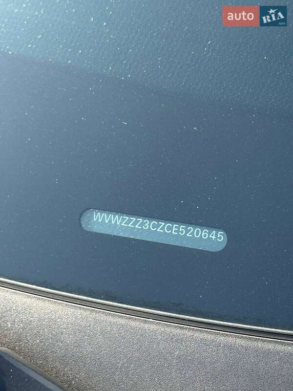 Купе Volkswagen CC / Passat CC 2011 в Дніпрі