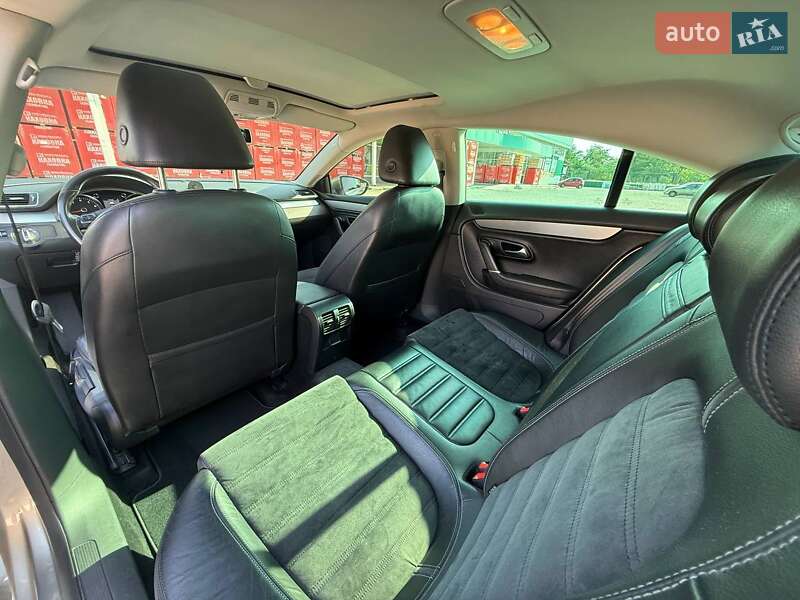 Купе Volkswagen CC / Passat CC 2011 в Дніпрі