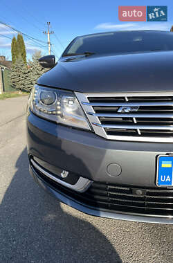 Купе Volkswagen CC / Passat CC 2012 в 