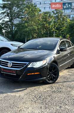 Купе Volkswagen CC / Passat CC 2010 в Сумах