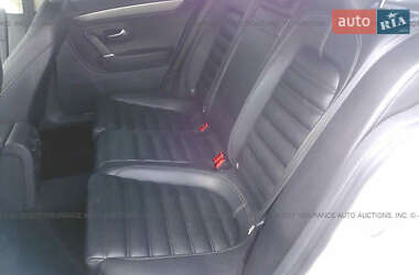 Седан Volkswagen CC / Passat CC 2013 в 