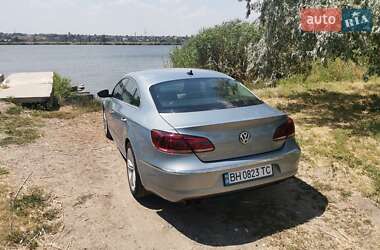 Купе Volkswagen CC / Passat CC 2012 в 