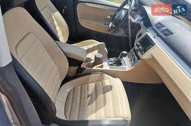 Купе Volkswagen CC / Passat CC 2012 в 