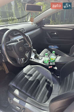 Купе Volkswagen CC / Passat CC 2013 в 