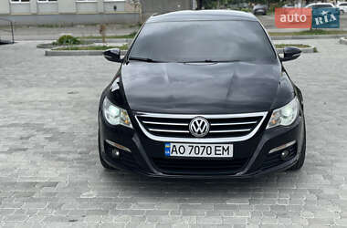 Купе Volkswagen CC / Passat CC 2010 в Мукачево