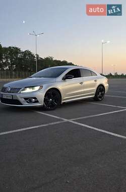Купе Volkswagen CC / Passat CC 2014 в Дніпрі