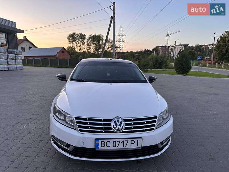Купе Volkswagen CC / Passat CC 2013 в Львове