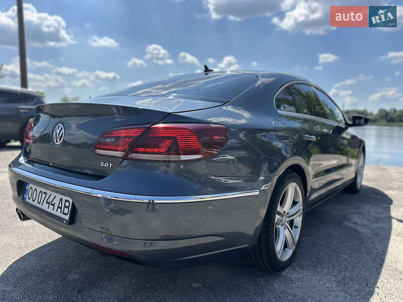 Купе Volkswagen CC / Passat CC 2012 в Киеве