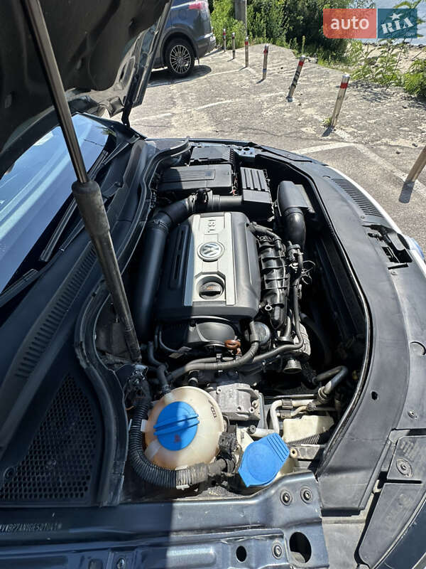 Купе Volkswagen CC / Passat CC 2012 в Киеве