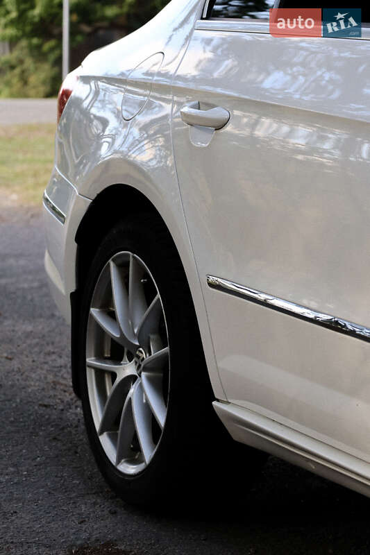 Купе Volkswagen CC / Passat CC 2012 в Павлограде