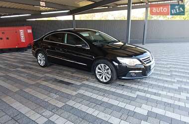 Купе Volkswagen CC / Passat CC 2010 в Львове