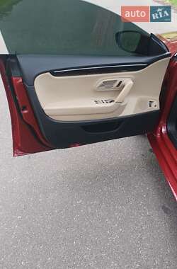 Купе Volkswagen CC / Passat CC 2016 в 