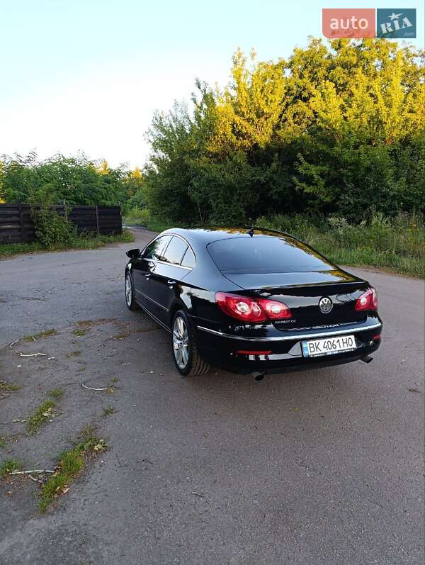 Купе Volkswagen CC / Passat CC 2010 в Бердичеве