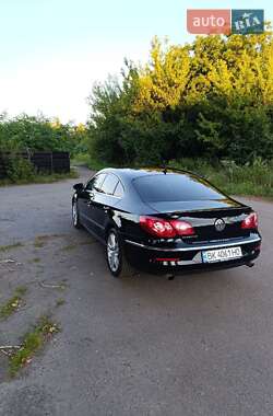 Купе Volkswagen CC / Passat CC 2010 в 