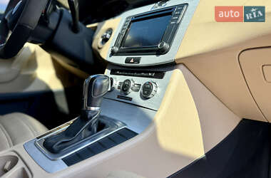 Купе Volkswagen CC / Passat CC 2013 в 