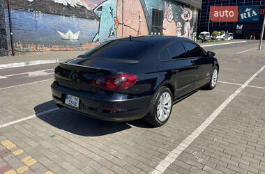 Купе Volkswagen CC / Passat CC 2010 в 