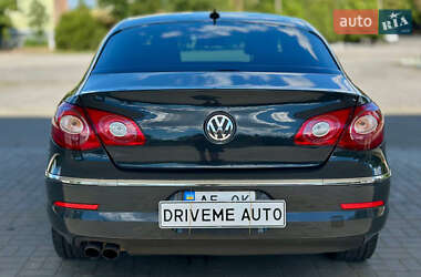 Купе Volkswagen CC / Passat CC 2011 в 