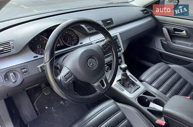 Купе Volkswagen CC / Passat CC 2010 в 