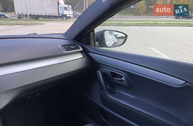 Купе Volkswagen CC / Passat CC 2013 в 