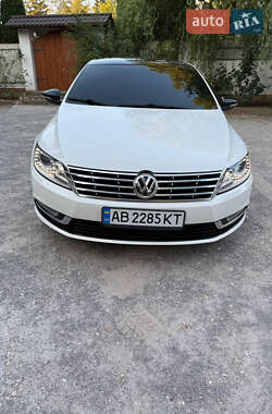Купе Volkswagen CC / Passat CC 2013 в 