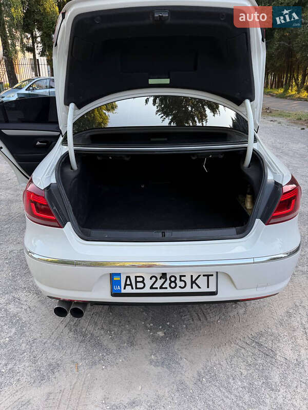 Купе Volkswagen CC / Passat CC 2013 в Шаргороді