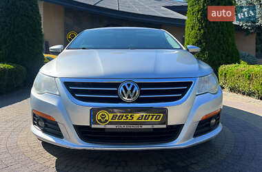Купе Volkswagen CC / Passat CC 2011 в 