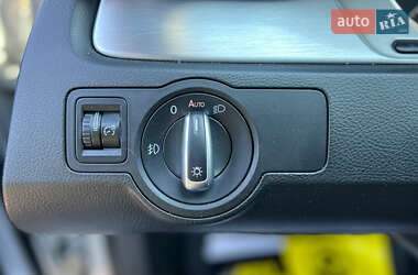 Купе Volkswagen CC / Passat CC 2011 в 