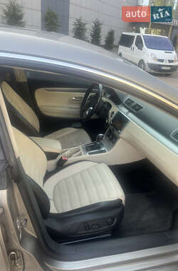 Купе Volkswagen CC / Passat CC 2010 в 